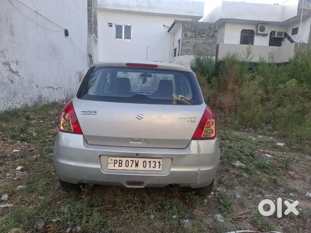 Maruti Suzuki Swift 2009 Diesel 132000 Km Driven