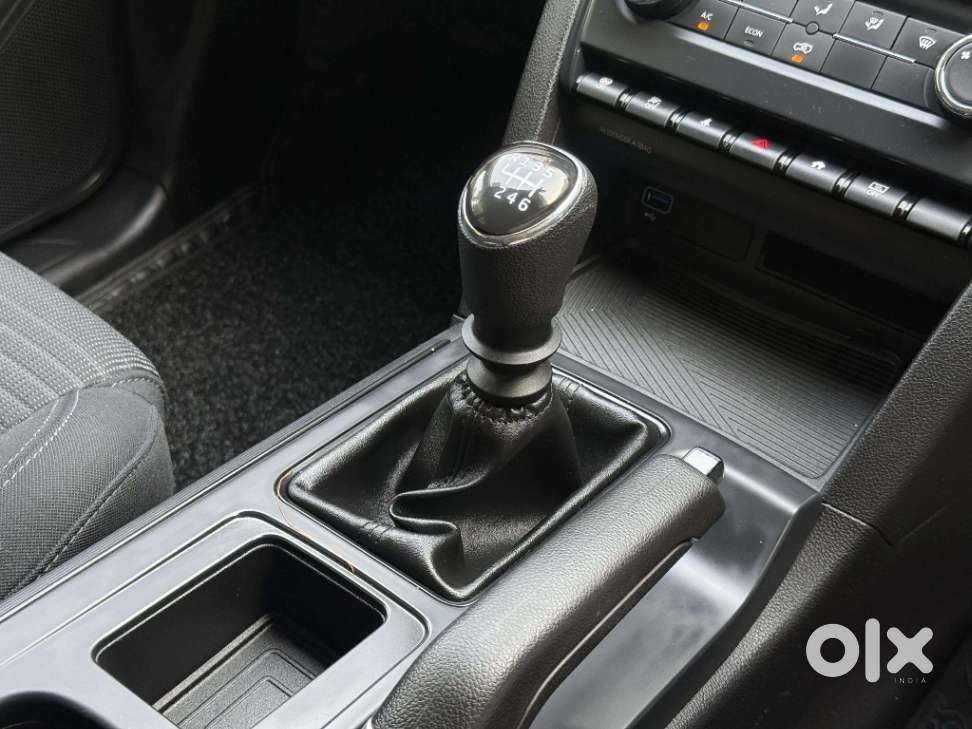 Skoda Kushaq 1.0 Tsi Style, 2024, Petrol