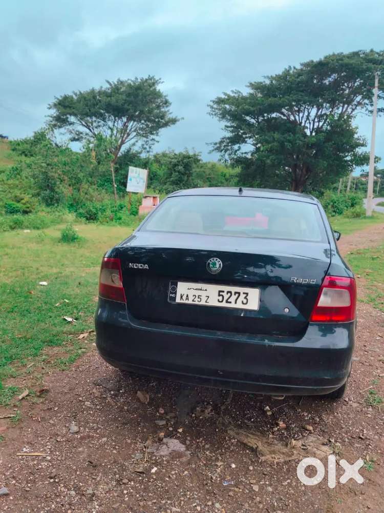 Skoda Rapid Tsi 2012
