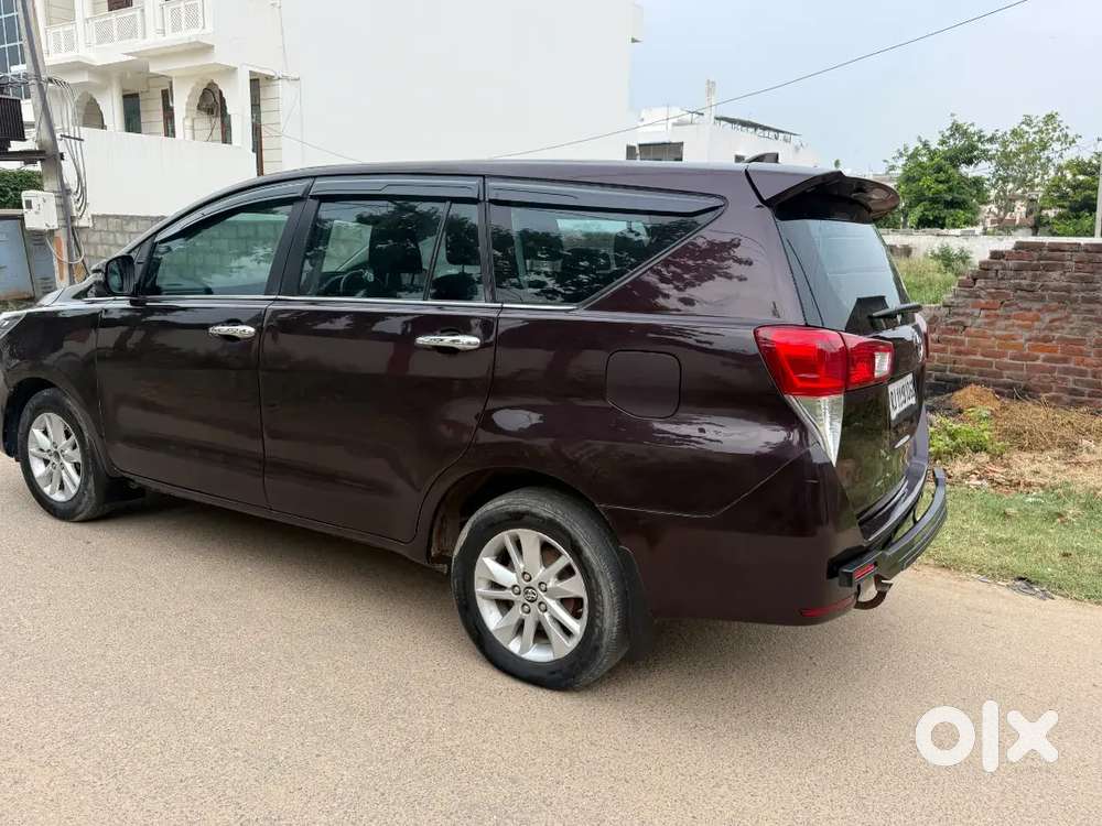 Toyota Innova Crysta 2018