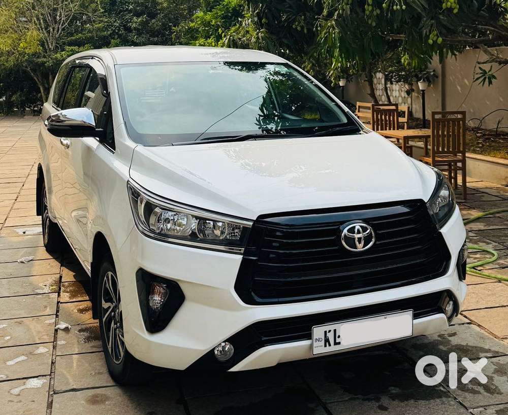 Toyota Innova Crysta [2020-ongoing] 2.4 Gx At 7 Str, 2021, Diesel