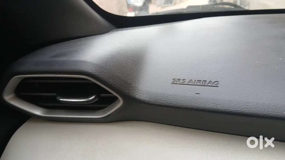 Magnite Cng Last 2021 Model Owner 1st
