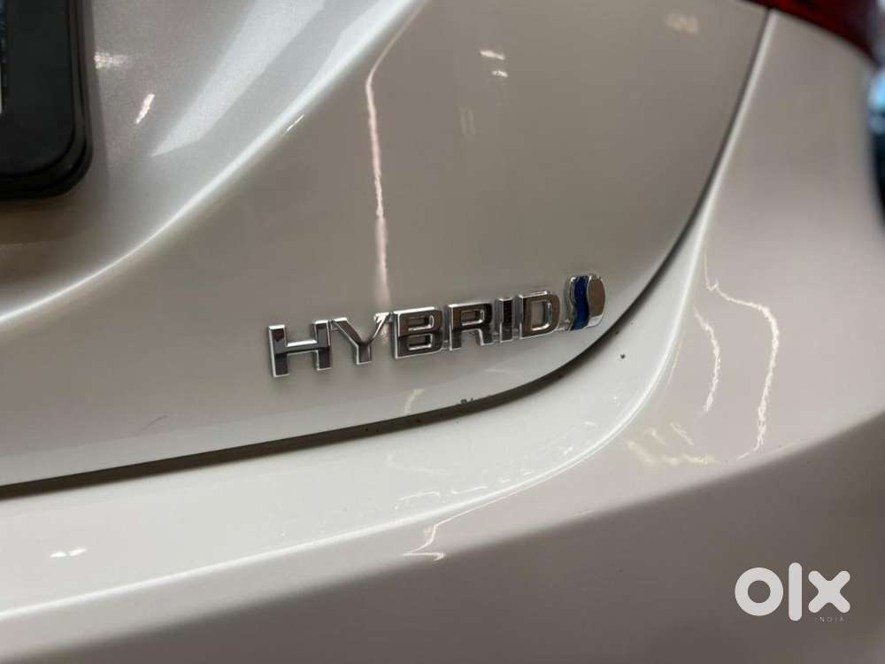 Toyota Camry Hybrid, 2021, Petrol