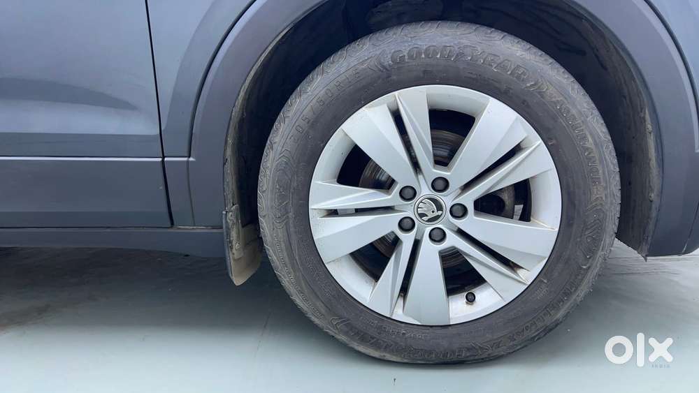 Skoda Kushaq 1.0 Tsi Ambition At, 2022, Petrol
