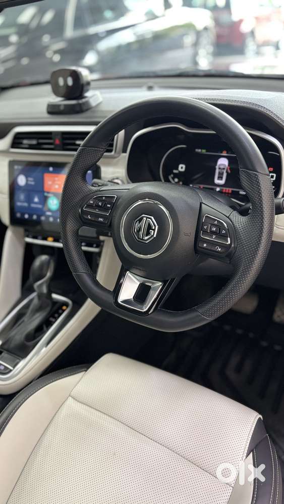 Mg Astor 1.5 Sharp(o) Cvt Ivory, 2024, Petrol
