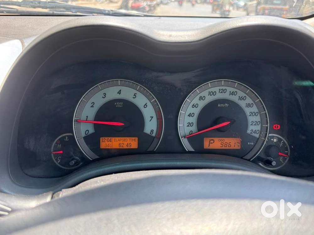 Toyota Corolla Altis 2012 Petrol Well Maintained