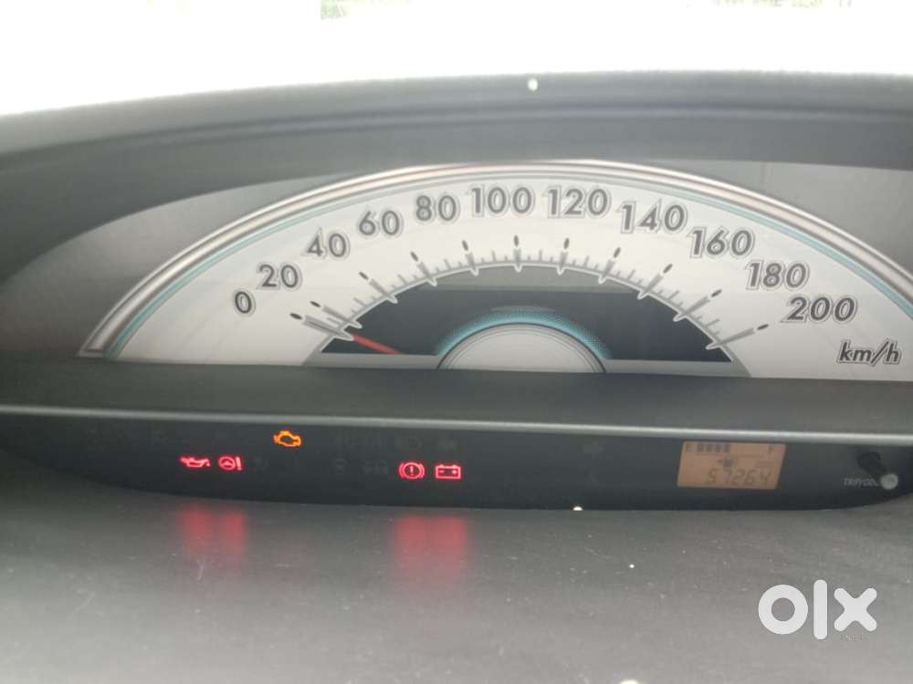 Toyota Etios Liva 2011-2012 G, 2012, Petrol