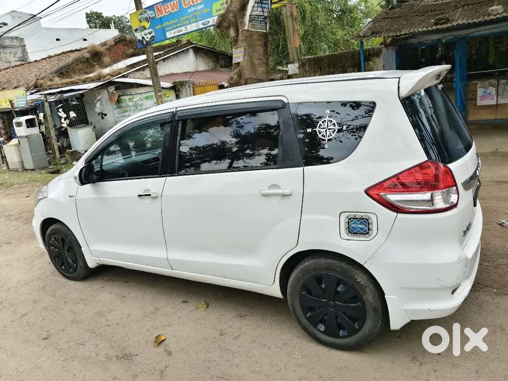 Maruti Suzuki Ertiga 2016 Petrol 90000 Km Driven