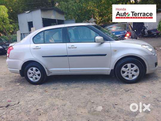 Maruti Suzuki Swift Dzire Zxi, 2011, Petrol