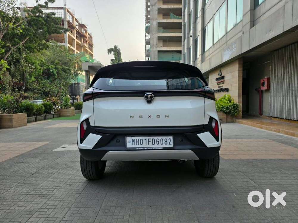 Tata Nexon Fearless Pr Plus 1.2 Revotron Petrol 7 Dca Dt, 2026, Petr..