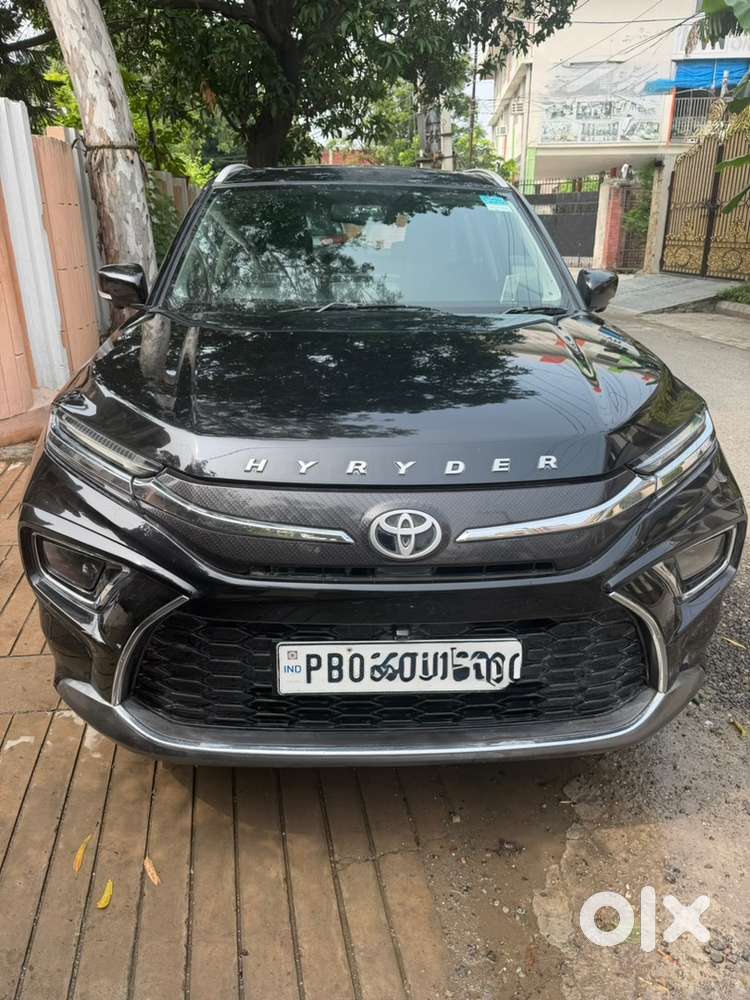 Toyota Urban Cruiser Hybrid 2022