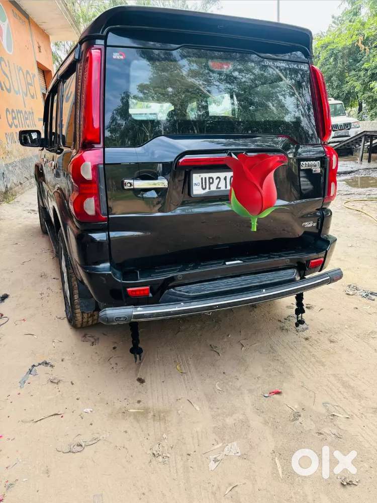 Mahindra Scorpio Classic 2021 Diesel Manual
