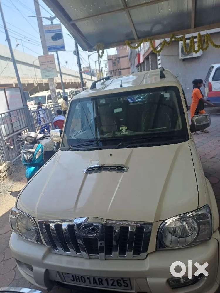 Mahindra Scorpio 2012