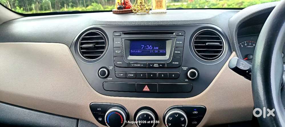 Hyundai Grand I10 Sportz 2016-silent,reliable Engine