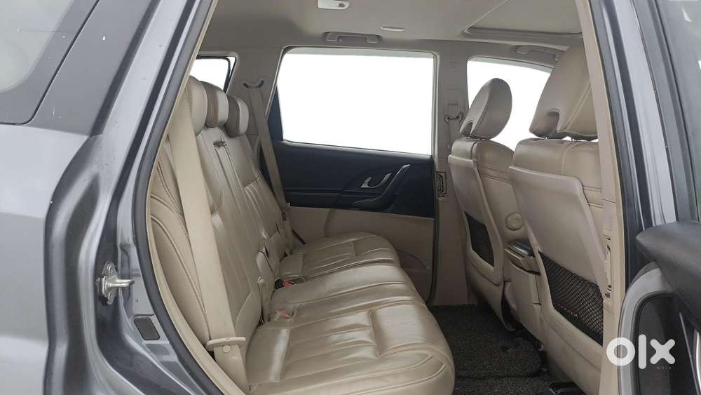 Mahindra Xuv500 At W10 Fwd, 2017, Diesel
