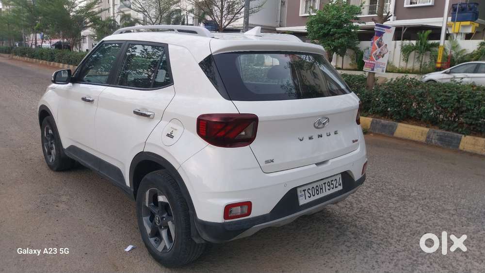 Hyundai Venue Sx Plus Turbo Dct, 2021, Petrol