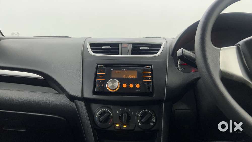 Maruti Suzuki Swift Vvt Vxi, 2012, Petrol
