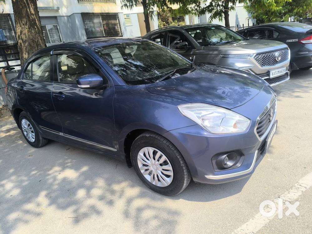 Maruti Suzuki Swift Dzire Vxi(o) Amt, 2018, Petrol