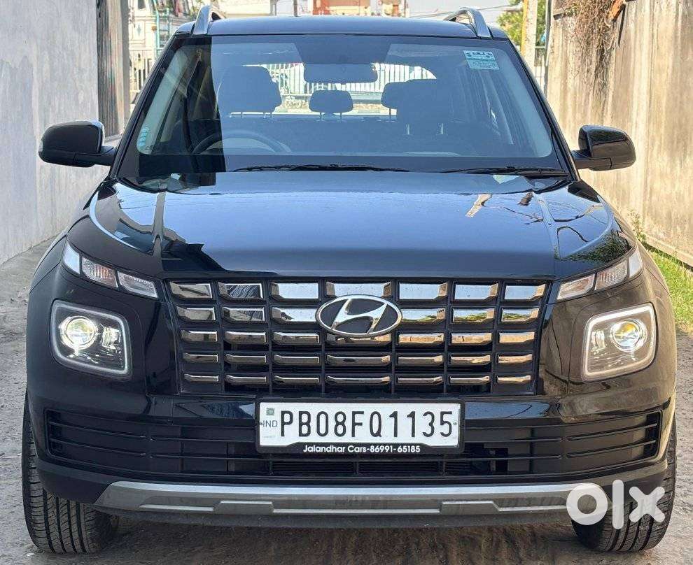 Hyundai Venue, 2025, Petrol