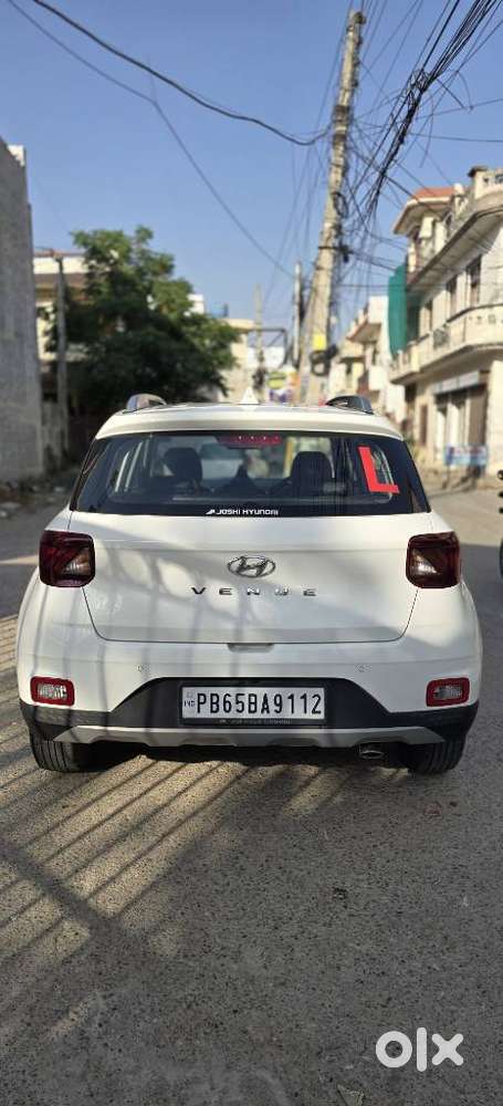 Hyundai Venue 1.2 S Plus, 2021, Petrol