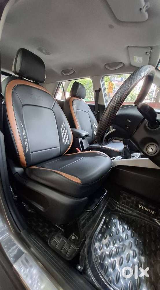 Hyundai Venue 1.2 S (o), 2022, Petrol