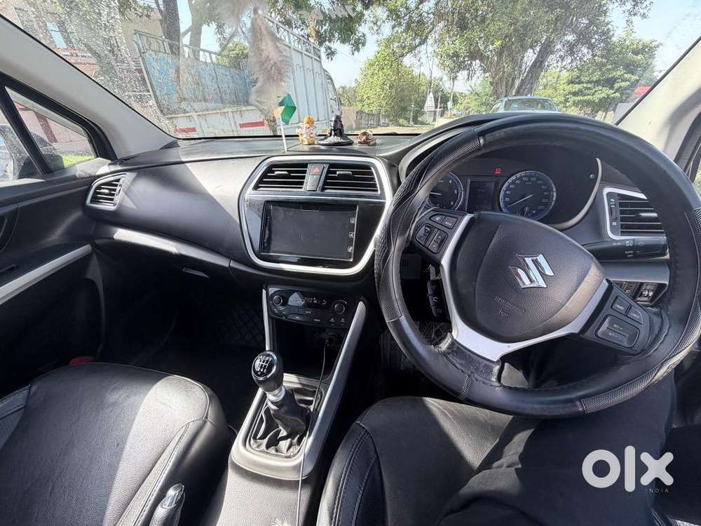 Maruti Suzuki Scross1.6 Ddis 320 Well Maintained