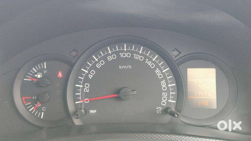 Maruti Suzuki Swift Lxi Optional-o, 2016, Petrol