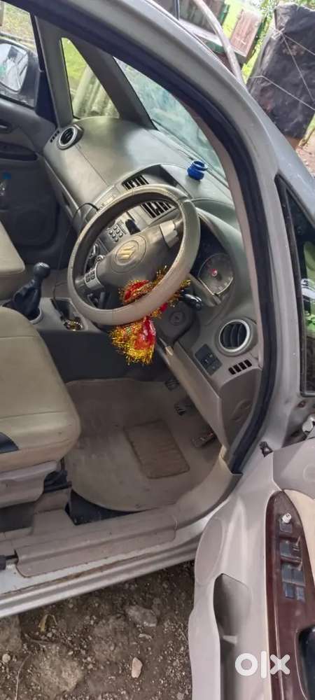 Maruti Suzuki Sx4 2010