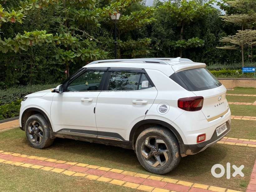 2021 Hyundai Venue Sx Imt, 1st Owner, Only 14900 Km, Excellent Conditi
