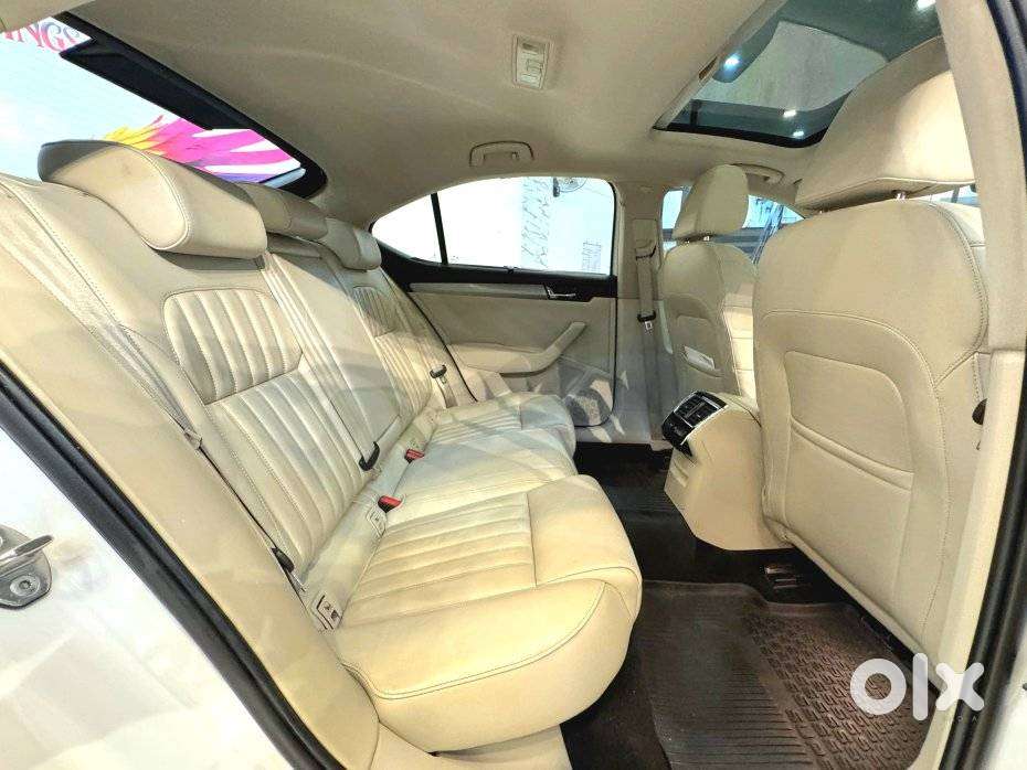 Skoda Superb Style 1.8, 2017, Petrol