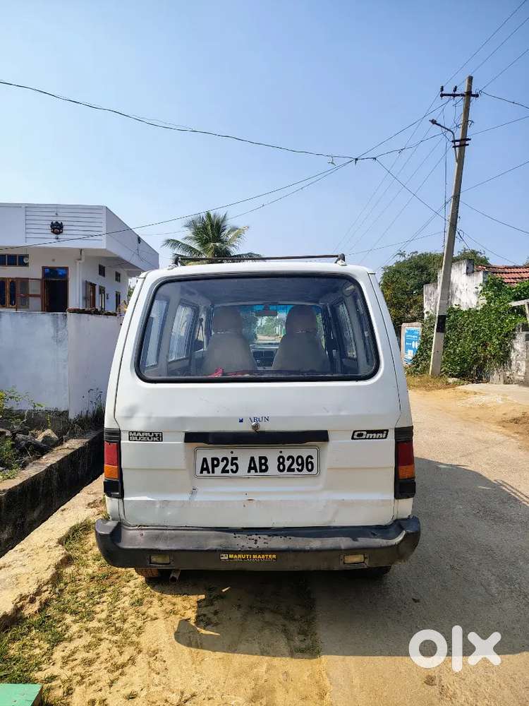 Maruti Suzuki Omni Lpg 2010