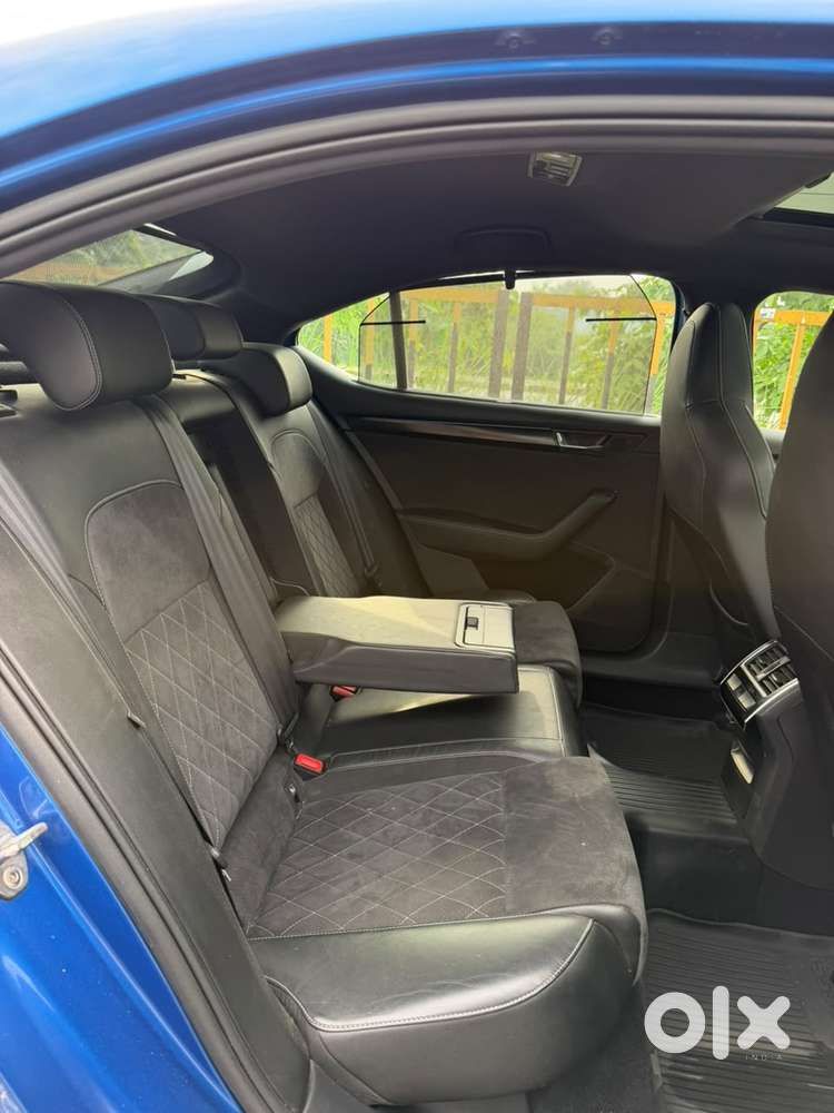 Skoda Superb 2.0 Sportline Tsi At, 2021, Petrol