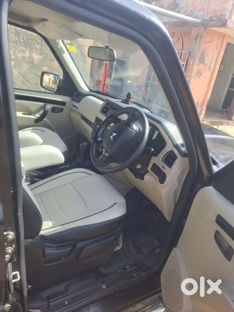 Mahindra Scorpio Classic 2.2 S 2025