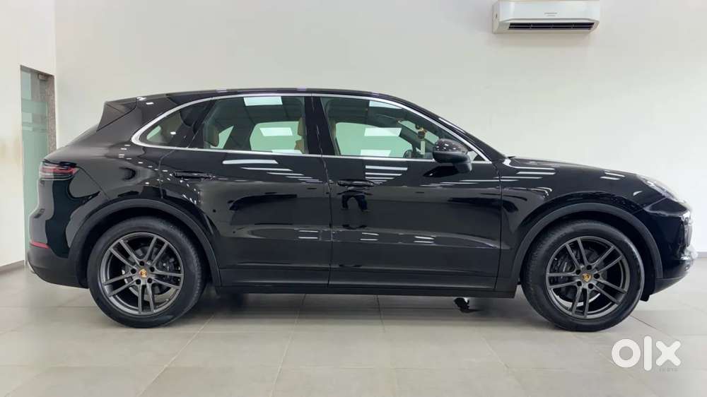 Porsche Cayenne, 2023, Petrol