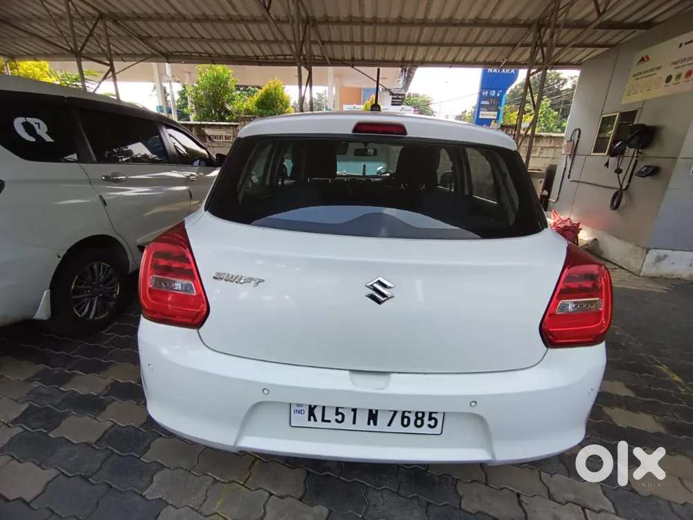 Maruti Suzuki Swift 2022 Automatic 4cylinder Ags