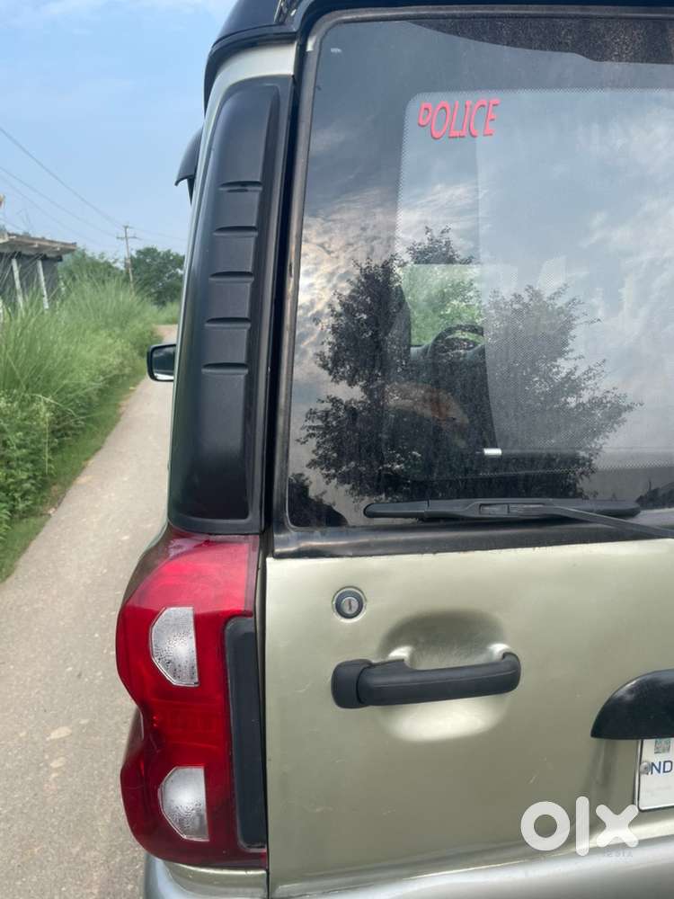 Mahindra Scorpio Classic 2007