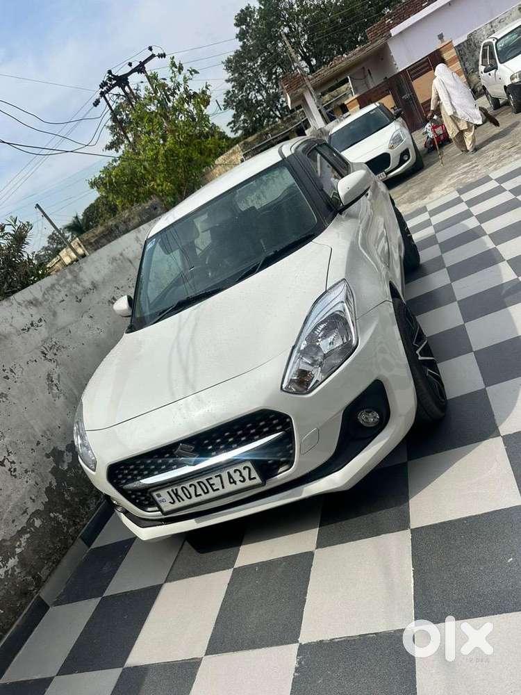 Maruti Suzuki New-gen Swift 2023 Petrol Well Maintained