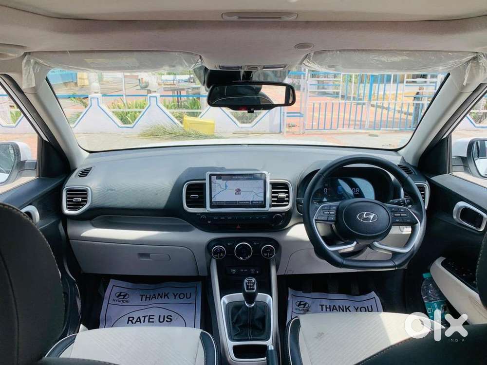 Hyundai Venue, Well Maintained & Less Driven Car