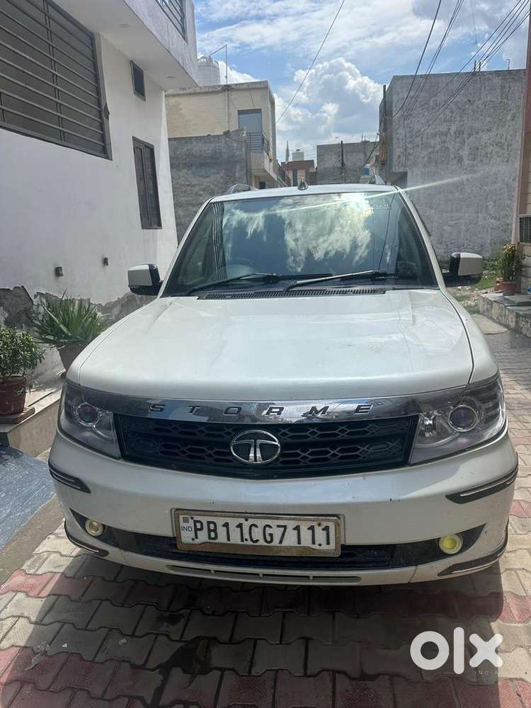 Tata Safari Storme 2017 Diesel Well Maintained