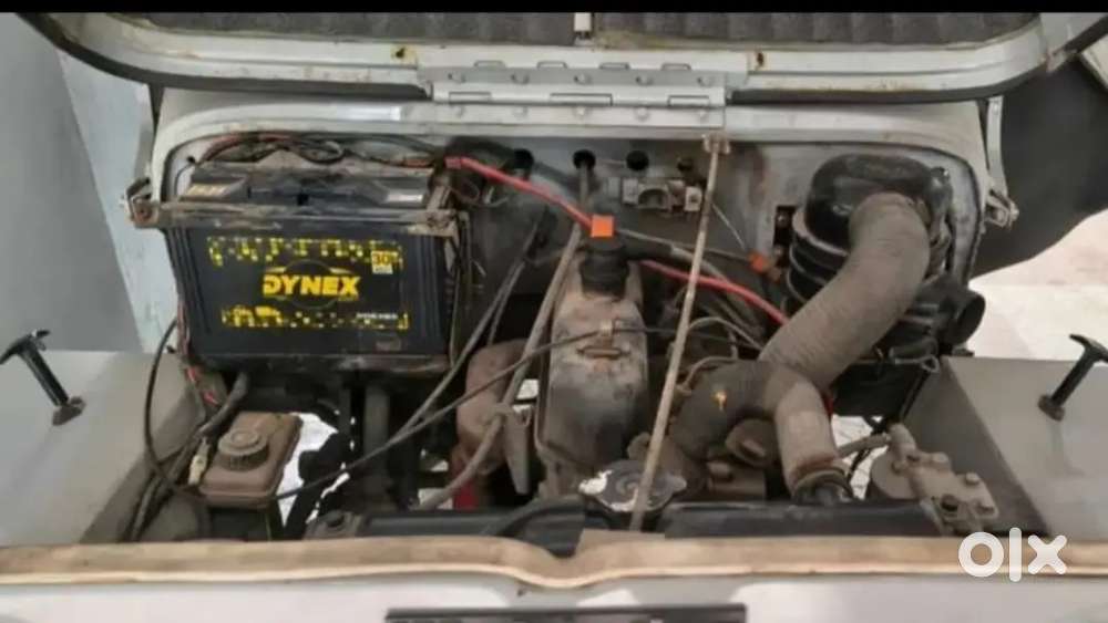 Mahindra Jeep 2000