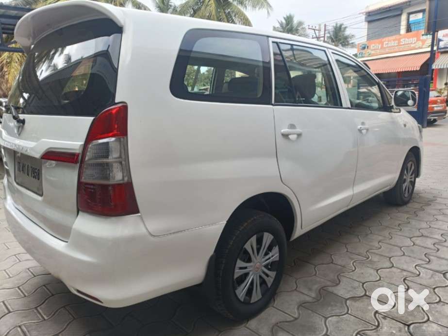 Toyota Innova 2.5 G (diesel) 7 Seater Bs Iv, 2006, Diesel