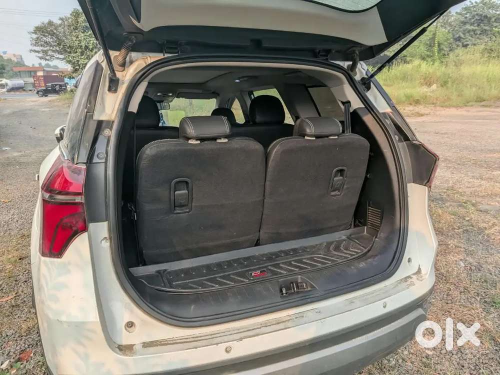 Mahindra Xuv700 Diesel 2023