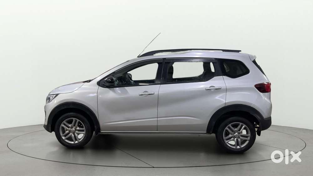 Renault Triber Rxz, 2021, Petrol