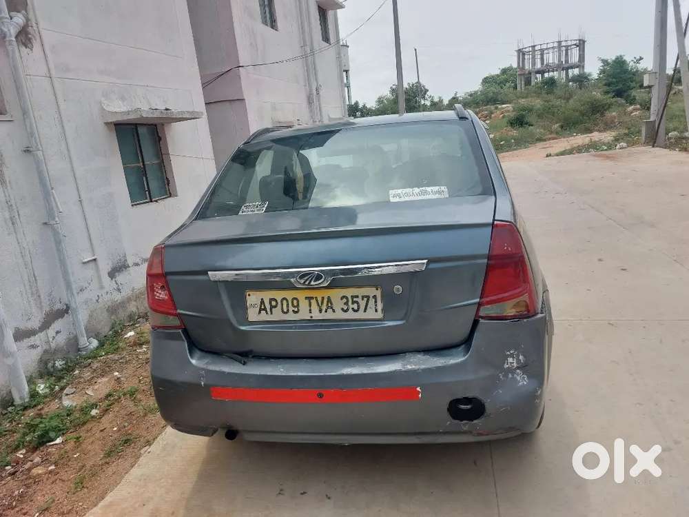 Mahindra E Verito 2013 Diesel Car