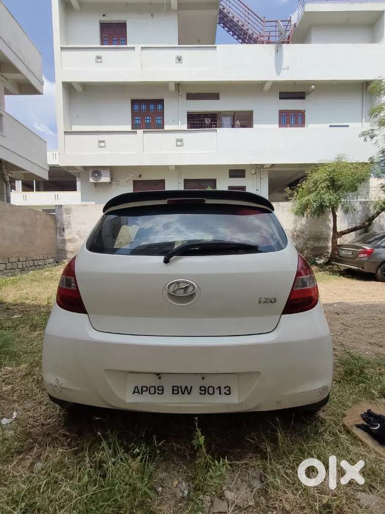 Hyundai I20 Asta 2010 Car