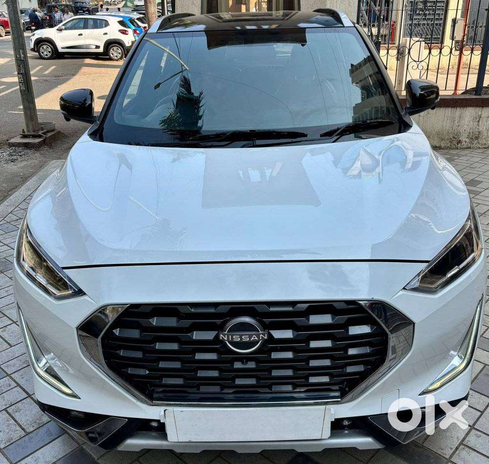 Nissan Magnite 1.0 Xv Premium Turbo Dual Tone, 2022, Petrol