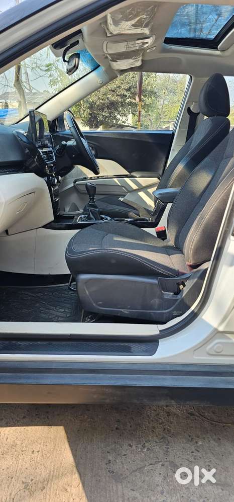 Mahindra Xuv500 W9 1.99, 2019, Diesel