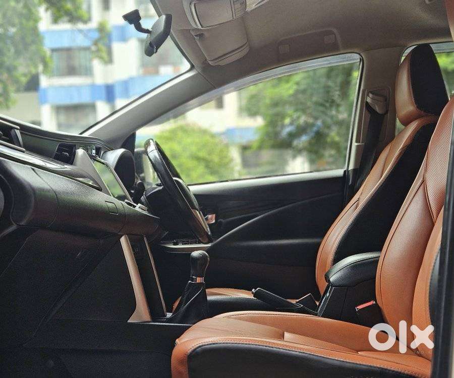 Toyota Innova Crysta 2.7 Vx Mt, 2019, Diesel
