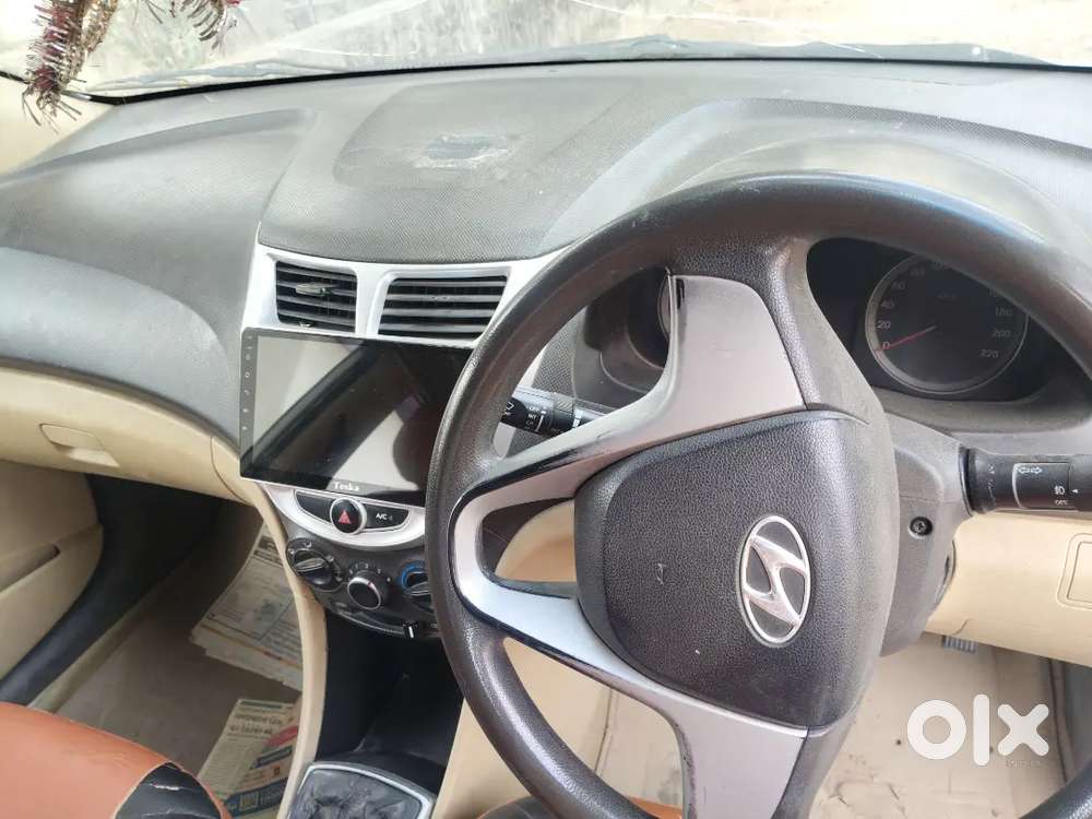 Hyundai Fluidic Verna 2013