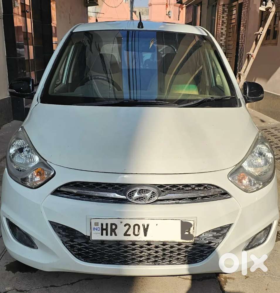 Hyundai I10 Sportz Petrol 2011